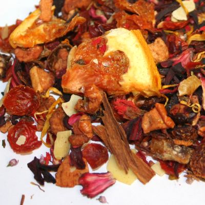 Weihnachtstee Früchtetee Heisser Winterkuss