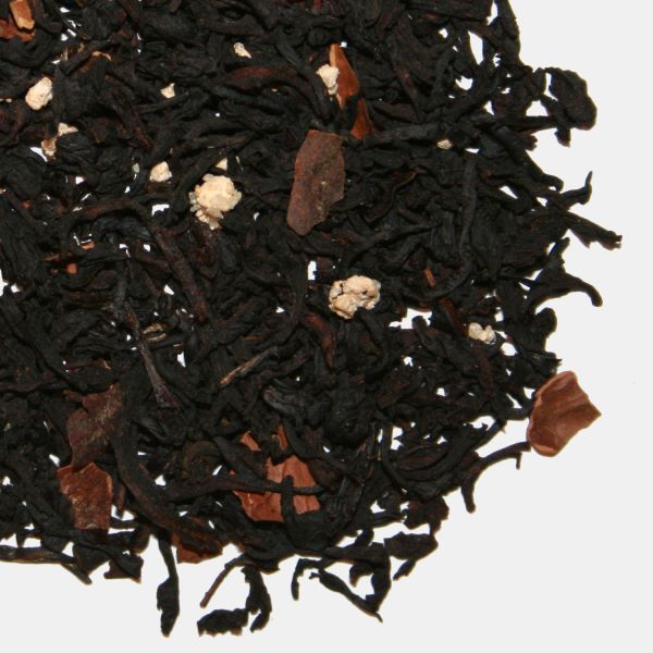 Schwarzer Tee Schoko Sahne